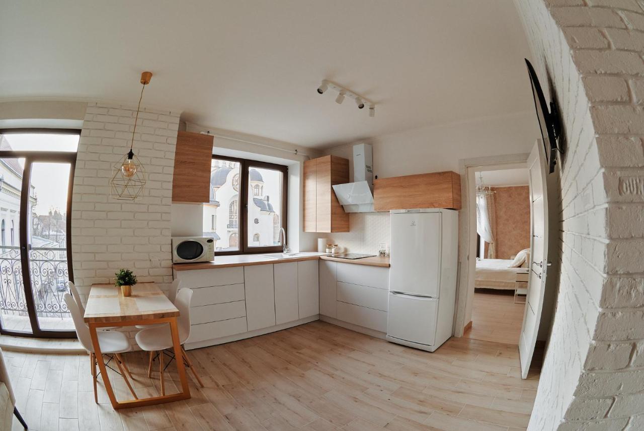 City Centre Apartment Kolomiya Ngoại thất bức ảnh